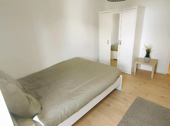 Quiet & Cosy Near Loire River & Tramway 公寓 *