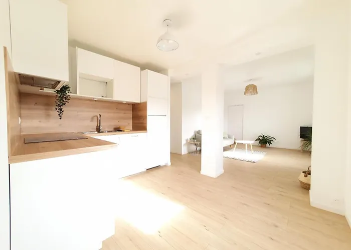 Quiet & Cosy Near Loire River & Tramway Nantes